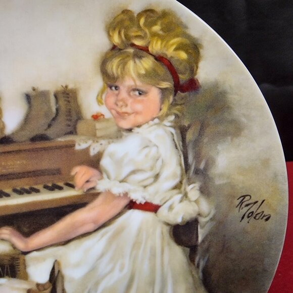 Vintage Richard Zolan Collectible Plate "Cora's Recital" 1981 - Picture 4 of 7